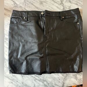 Women’s LoveFire Faux Leather Black Mini Skirt, size 29